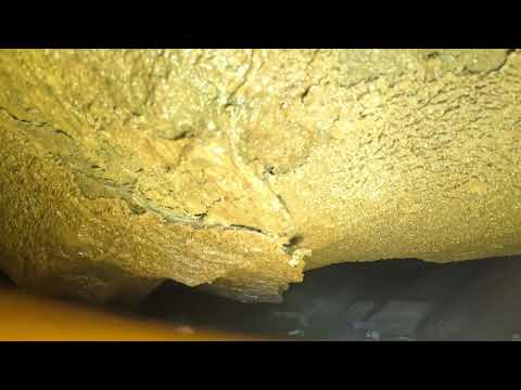 Stuck Alone In A Flooding Cave