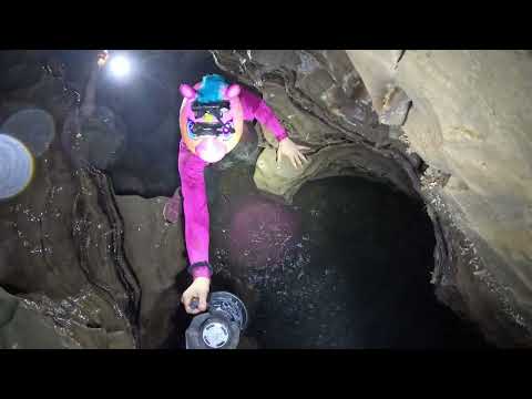 Strange Chemical Gas Filled This Cave Beneath A Cemetary