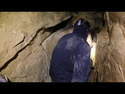 Into Spider Hole Cave AKA Northbend Sink