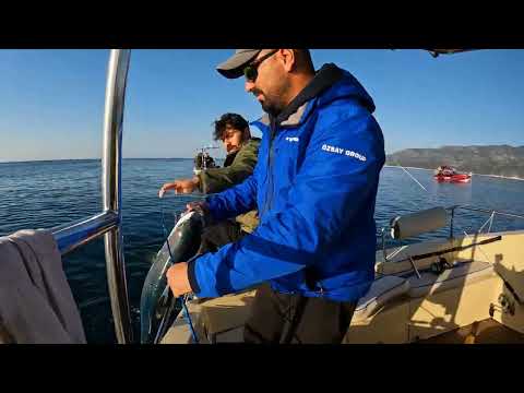 Acemi Kız Boyu Kadar Balık Yakaladı