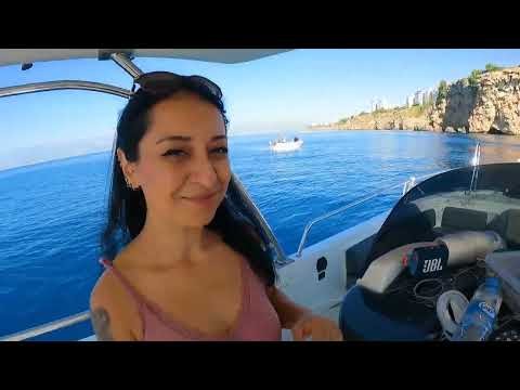İnanılmaz Bir Gün Antalya Falezleri Dev Balıklar Basmış
