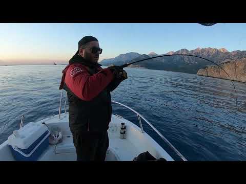 Jigle Harika Balıklar Yakaladık Light Jigging in