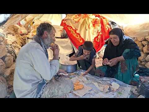 A beautiful trick to make a toilet with natural nomadic