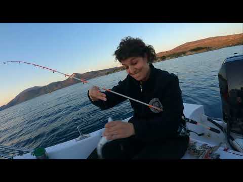 Çeşme de Balık Avı ve Denizde Yaşam Kamaralı Teknede 2 Gün