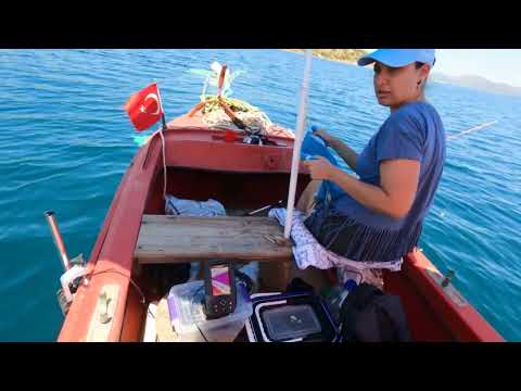 Tekneden Balık Avı Bölüm 7 Büyük Balık Oynakları Arasında