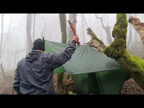 Camping at an altitude of 1000 meters Fog storm camping in