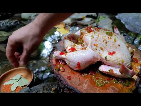 The most delicious roasted chicken in the forest making