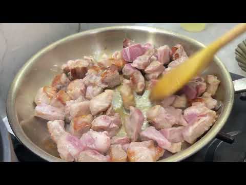 Рецепт Найсмачнішої свинини з овочами та картоплею