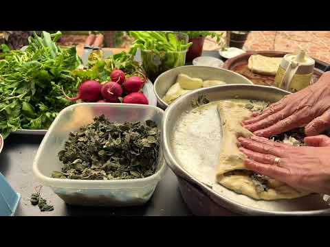 Wild thyme pie with fresh cheese from the mountain to the