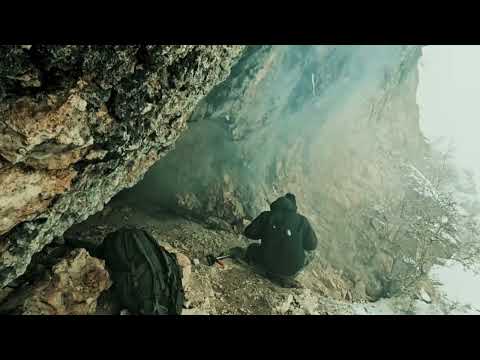 Caught in a 36 C Heavy Snowstorm I Turned a Stone Cave into