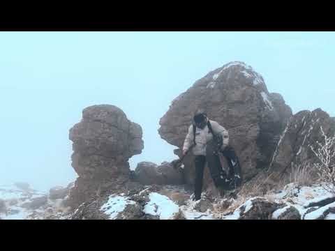 Facing the fierce and devastating snowstorm alone I built a