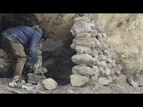 Trapped in a Deadly Winter Blizzard Building a Stone house