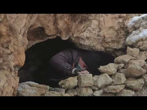 48 Hours in a Stone Cave Surviving the Bone Chilling Cold