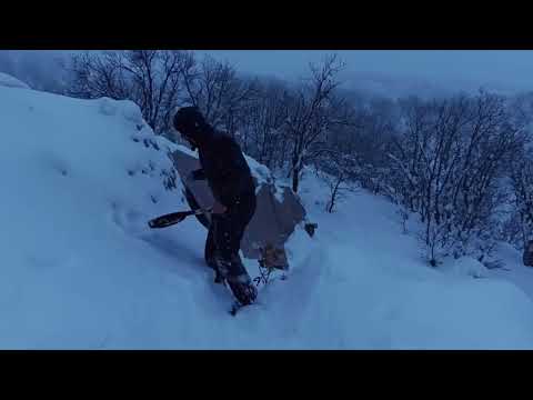 Making safe shelter from rocks Escaping death in a