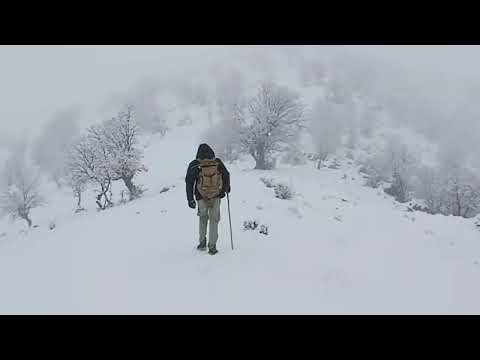 72 Hours Alone in a Historic Snowstorm Turning a Cliff Into