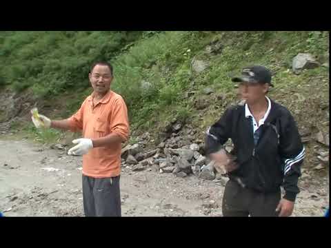 Les routes de l impossible Chine entre falaises