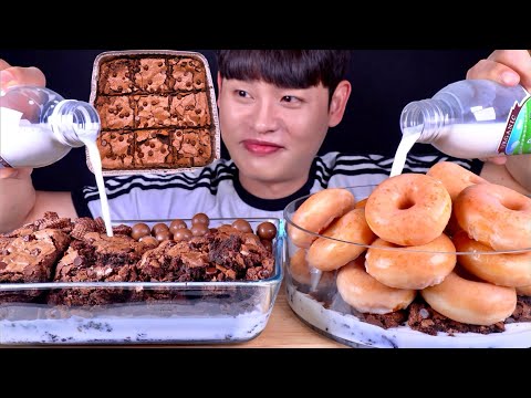 ASMR 파파존스 초코칩브라우니 글레이즈도넛 몰티져스 첵스 우유 말아먹방 Milk With
