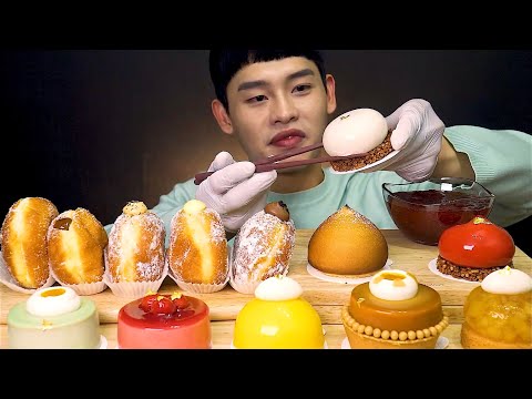 ASMR 달달구리한 도너츠 알록달록 케이크 먹방 Sweet Donuts With Mini Cakes
