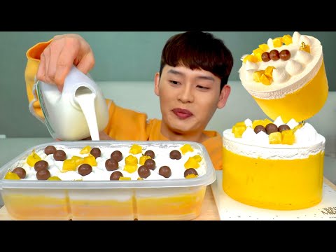ASMR 투썸플레이스 고구마밀크 파티팩 홀케이크 우유 말아먹방 Sweet Potato Milk Cake