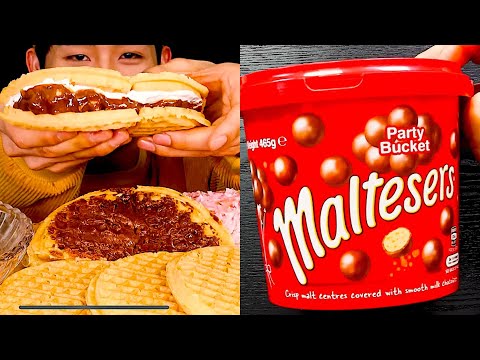 구운와플 녹인몰티져스 생크림 버터 초코 딸기크림와플먹방 Waffle With Maltesers