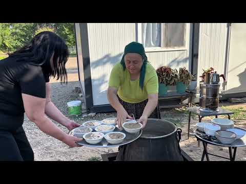 Odun Ateşinde Bakır Kazanda Aşuremizi Kaynattık Allah kabul