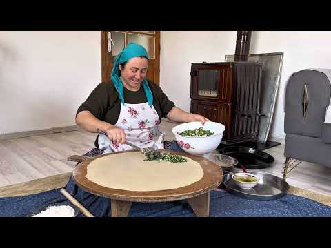 Lezzetiyle Damaklarda Tat Bırakan El Açması Börek Tarifim
