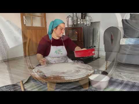 TABAK TABAK YER TADINA DOYAMAZDIK ÜÇ BEZEYLE BİR TENCERE