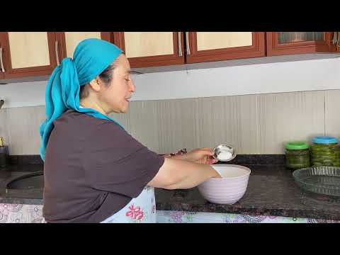 1 PAKET PUDİNG İLE 1 TEPSİ KURABİYE KAYNANAMLA SALAMURA