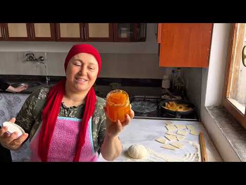 Gelin kızımın ellerinden köy kahvaltısı Çiğdem toplamaya