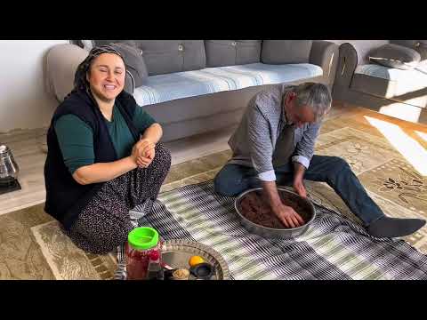 Adıyaman ımızın meşhur çiğköftesi ve lavaş ekmeği Orijinal