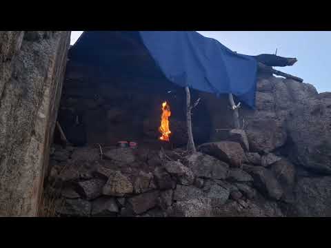 Surviving in Extreme Cold Building an Emergency Shelter in
