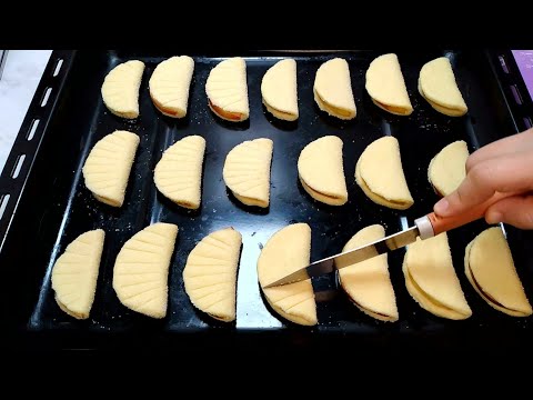 ТВОРОГ И ЯБЛОКО ПОЛУЧИТСЯ ТАКОЕ ВКУСНЯТИНА К ЧАЮ ЭТОЙ МОЯ