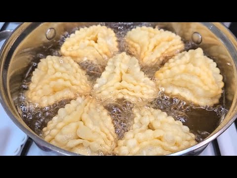 ВЫПРОСИЛА РЕЦЕПТ У КОНДИТЕРА ИЗ КОФЕЙНИ СЬЕДАЕТСЯ КАК