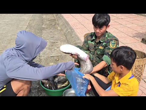 Fishing skills and primitive fishing methods two young men