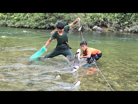 Giant fish angling traditional fishing techniques Life in