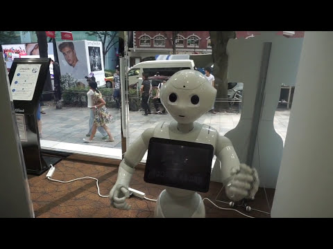 Japonya da İnsanımsı Robotlar Dans Ediyor