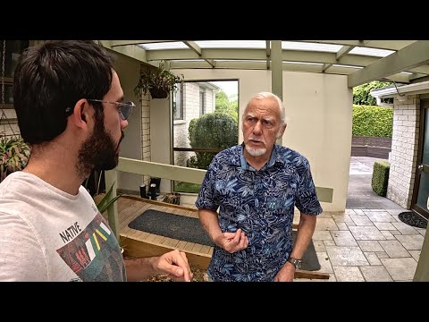 YENİ ZELANDA da Köy Hayatı Yaşayan YAHUDİ MİLYARDER