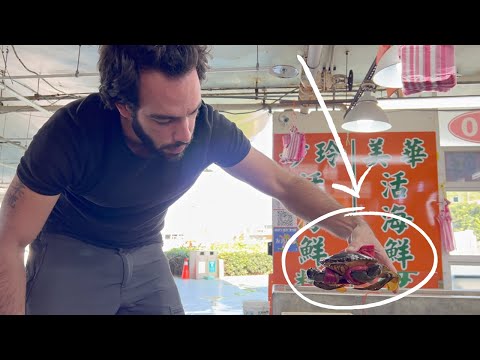 Tayvan da Dehşet Verici Bir Balık Pazarı