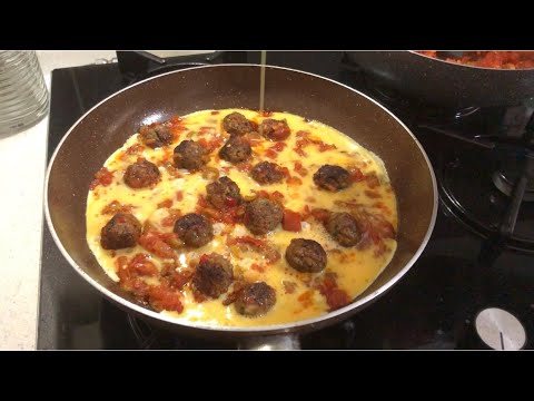 DAHA ÖNCE BU YEMEĞİ HİÇ DENEDİNMİ DOMATES SOSLU YUMURTALI
