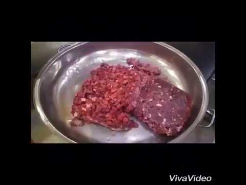 Kurban etinin en mükemmel hali bildiğin kavurmaya benzemez