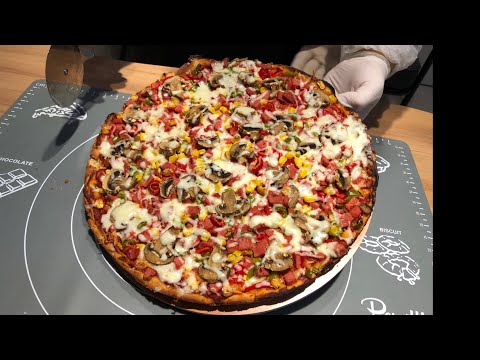 PİZZANIN BU KADAR GÜZELİNİ DAHA ÖNCE YEMEDİM yiyenler bu
