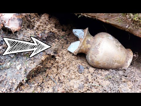 Altın Küpün İçinden Defineden Değerli Taşlar Çıktı