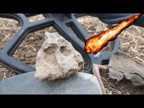 Hazine Değerinde Taş Buldum