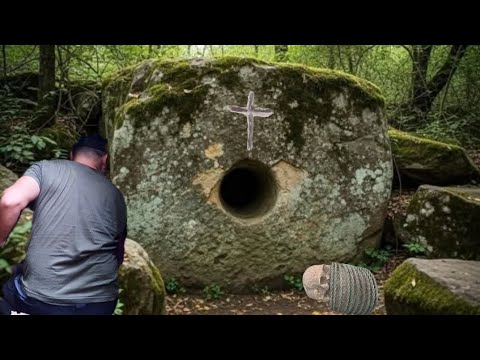 Hazinenin Yerini Gösteren İşaretleri Takip Ederek Define