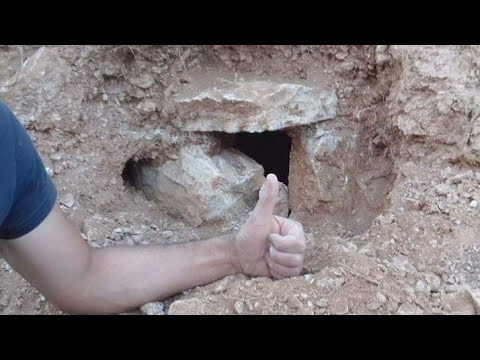 Mezarın Altında Bir Define Kapağa Daha Buldum