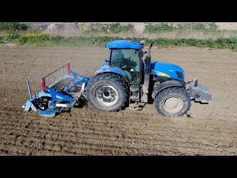 Söke Ovası Çiftçileri Pulluk Yerine Bu Makinayı Kullanıyor