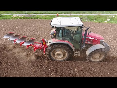 Nadas Massey Ferguson 5711 Ünlü Dönerli Pulluk