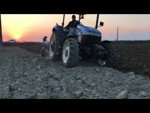 New holland td75d