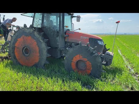 DEMİR TEKERLEK KUBOTA M108S ÇELTİK İLAÇLAMA