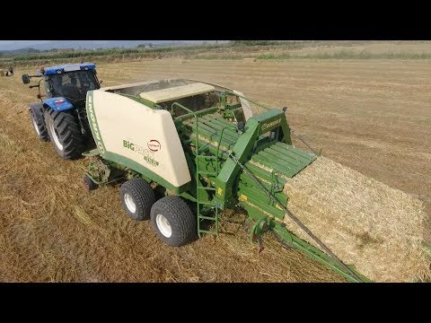 New Holland T7040 Krone Bigpack 1270 XC